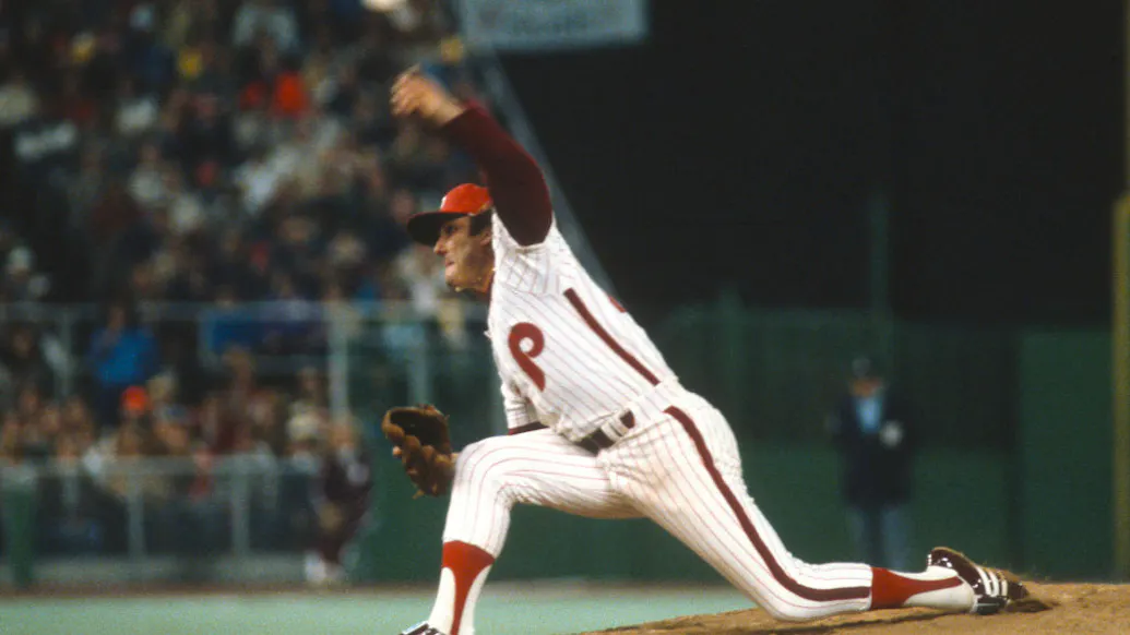 Six Philadelphia Phillies Died From Brain Cancer. AstroTurf Suspected Of Being The Cause.