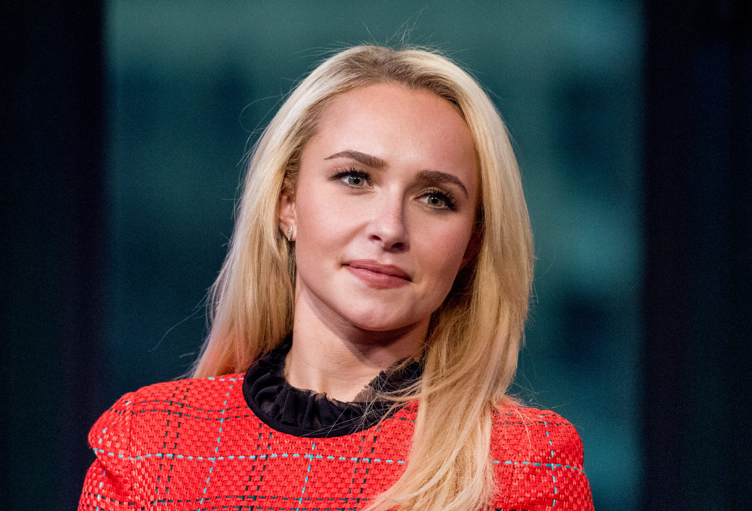 Hayden Panettiere Recalls Experience With Postpartum Depression: ‘Something Seriously Wrong With Me’