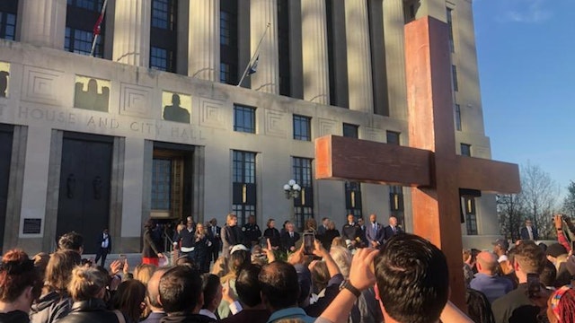 Hundreds of mourners gathered at One Public Square Park in Nashville Wednesday in honor of the victims of the Covenant School shooting massacre.