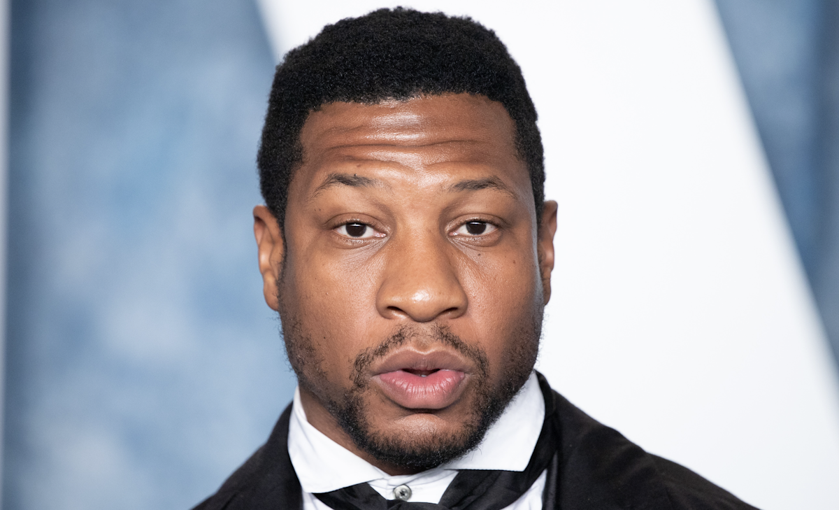 Actor Jonathan Majors Lawyer Shows Texts From Alleged Victim In Which She Blames Herself For