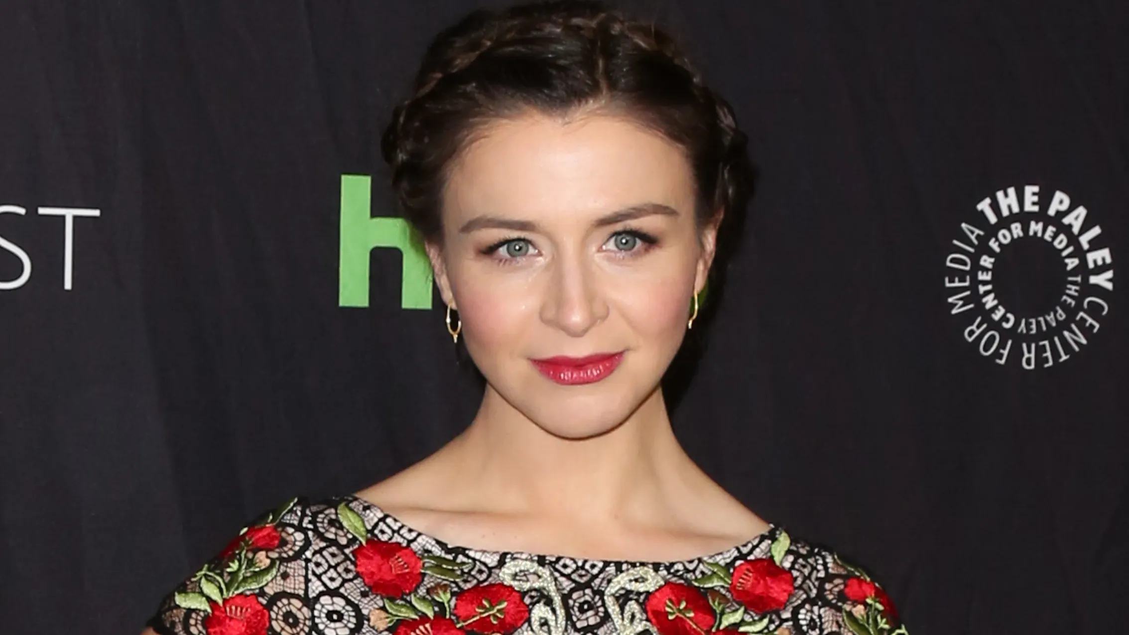 ‘Grey’s Anatomy’ Actress Describes Terrifying House Fire: ‘I Had About 2 Minutes To Get My 3 Kids Out’