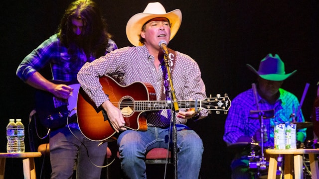 Clay Walker performs during the 95.5 WYCD 10 Man Jam at the Fox Theatre on February 22, 2023 in Detroit, Michigan.
