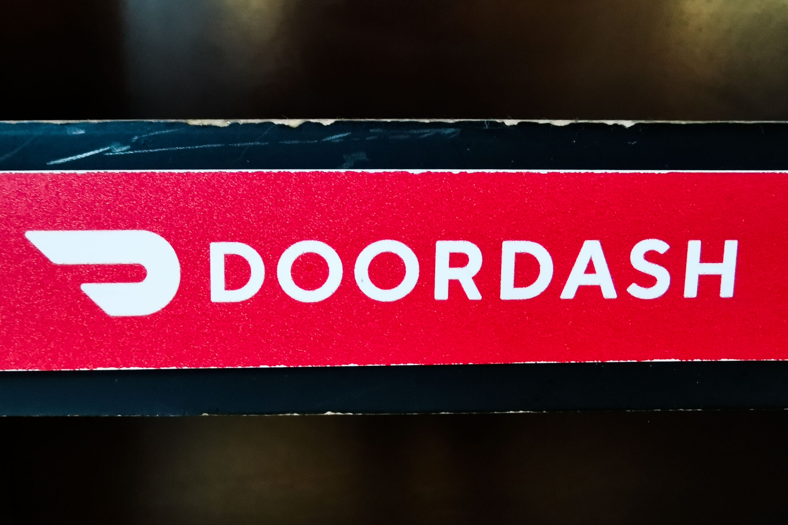 A DoorDash driver was kidnapped and sexually assaulted while making a delivery at a Florida hotel. The victim, a woman, was left traumatized by the horrific incident.