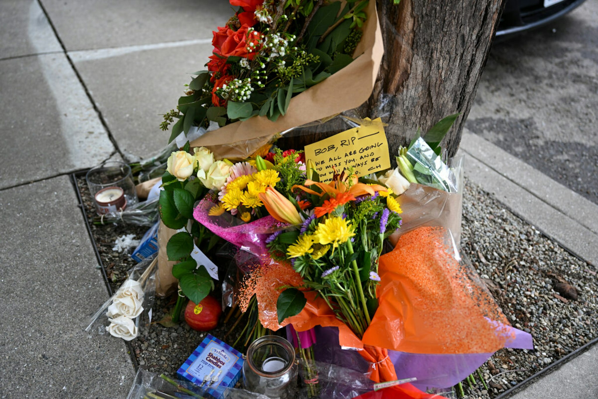 SAN FRANCISCO, CA - APRIL 7: Flowers and cards left as people paying tribute to Bob Lee near the Portside apartment building in San Francisco, California, United States on April 7, 2023. Bob Lee, the American technology entrepreneur who cofounded Cash App, the mobile payment service provider, was stabbed to death in the US city of San Francisco on Wednesday.