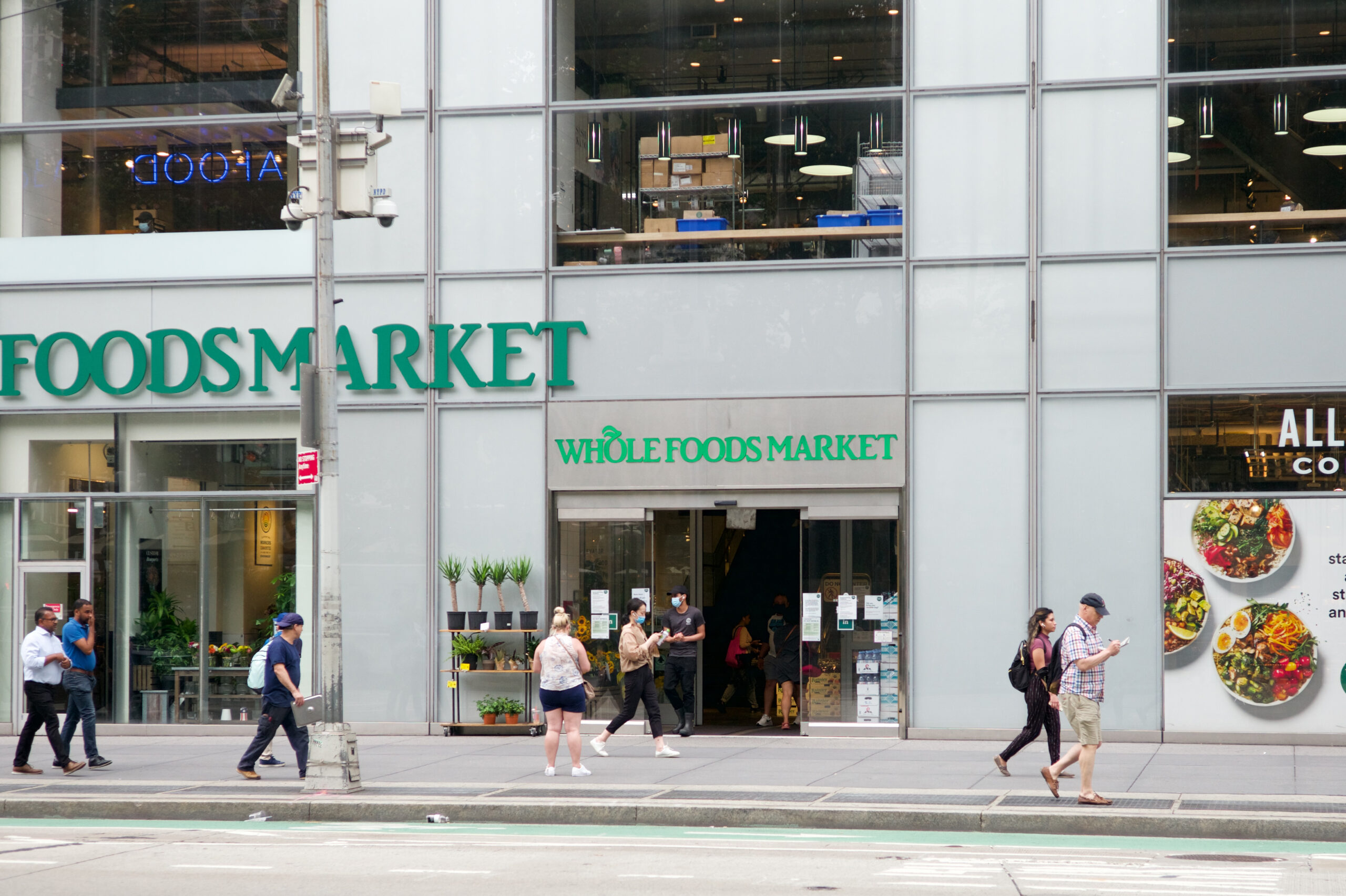 San Francisco’s Flagship Whole Foods Closes After Only One Year Due To ...