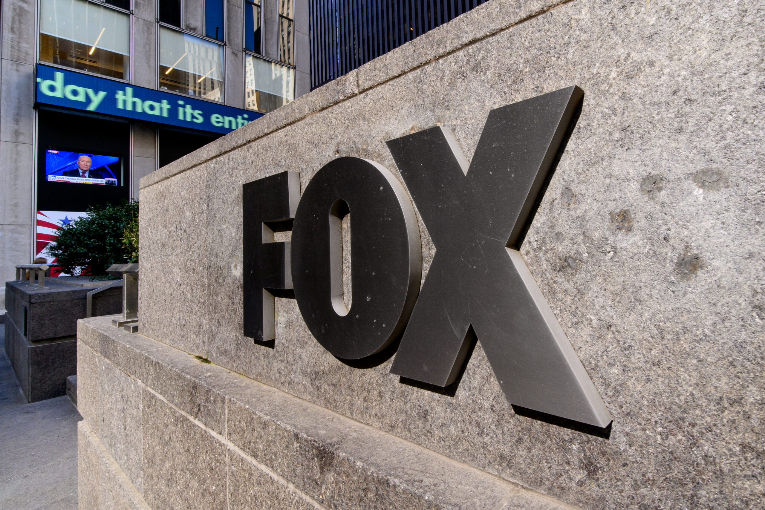 Fox News, Lou Dobbs Reach Settlement In Defamation Lawsuit