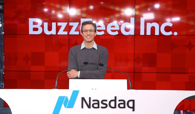 NEW YORK, NEW YORK - DECEMBER 06: Founder and CEO of BuzzFeed Jonah H. Peretti speaks during BuzzFeed Inc.'s Listing Day at Nasdaq on December 06, 2021 in New York City. (Photo by Bennett Raglin/Getty Images for BuzzFeed Inc.)