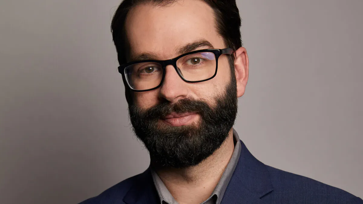 Howard Stern Enjoys Immunity While Russell Brand’s Career Is Destroyed