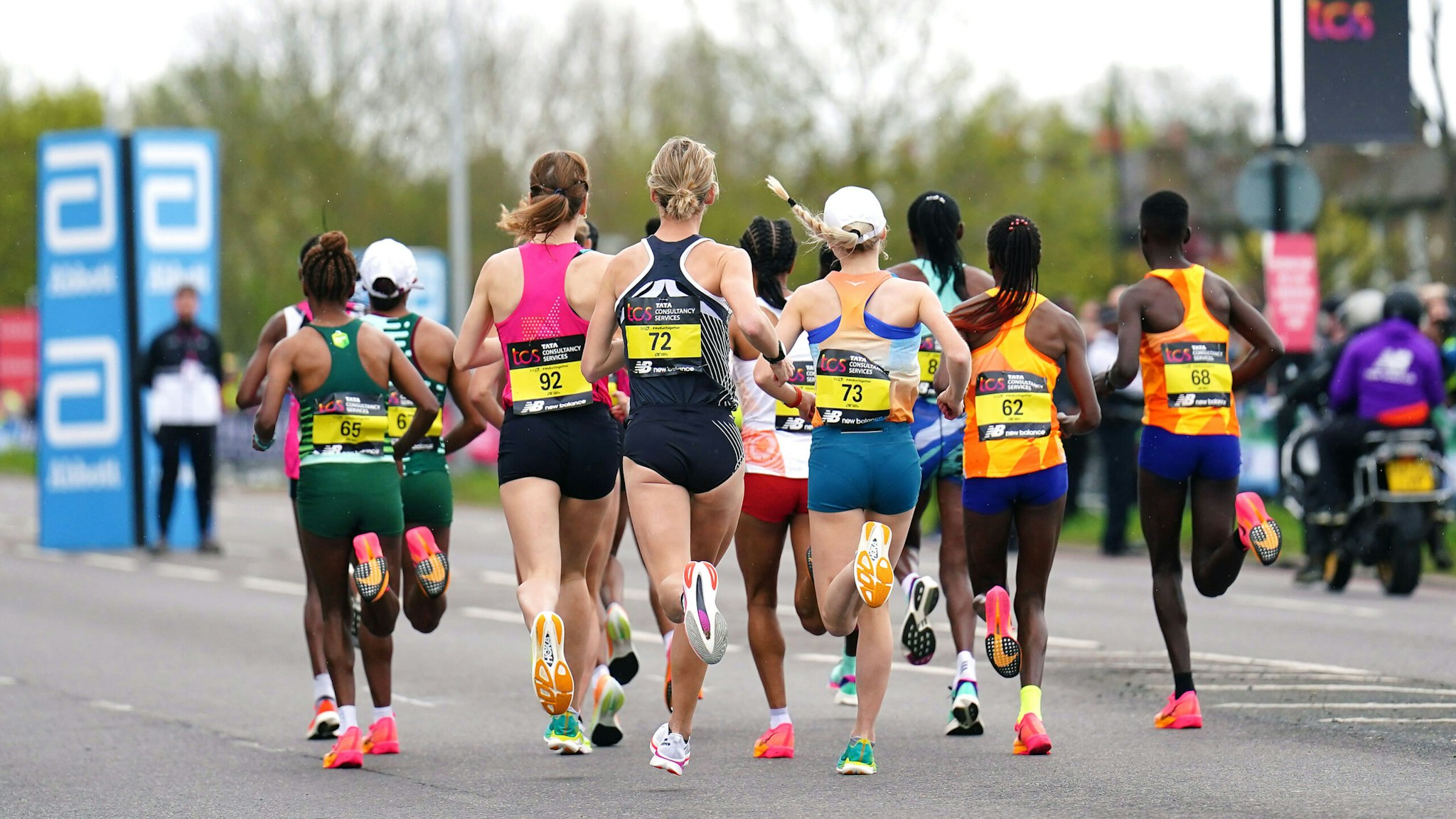 Women's elite race start during the TCS London Marathon. Picture date: Sunday April 23, 2023.