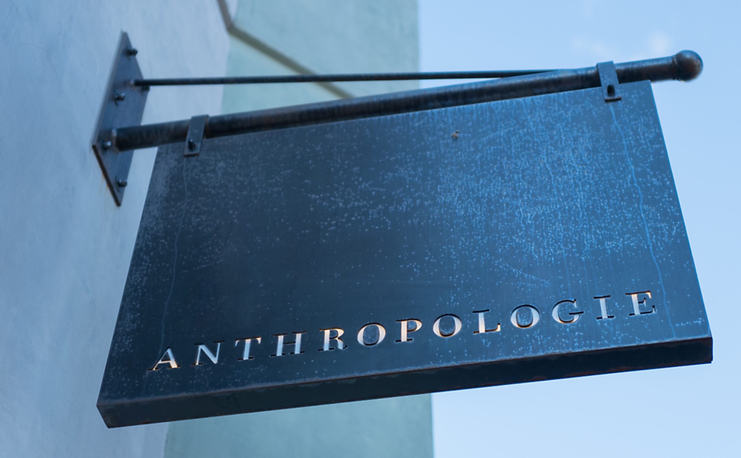 Anthropologie criticized for male model use, disables Instagram comments.