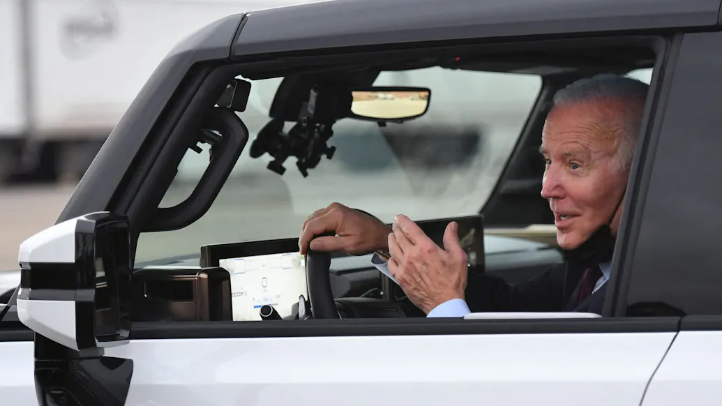 Auto Union Holds Off On Endorsing Biden Due To Electric Vehicle Policies