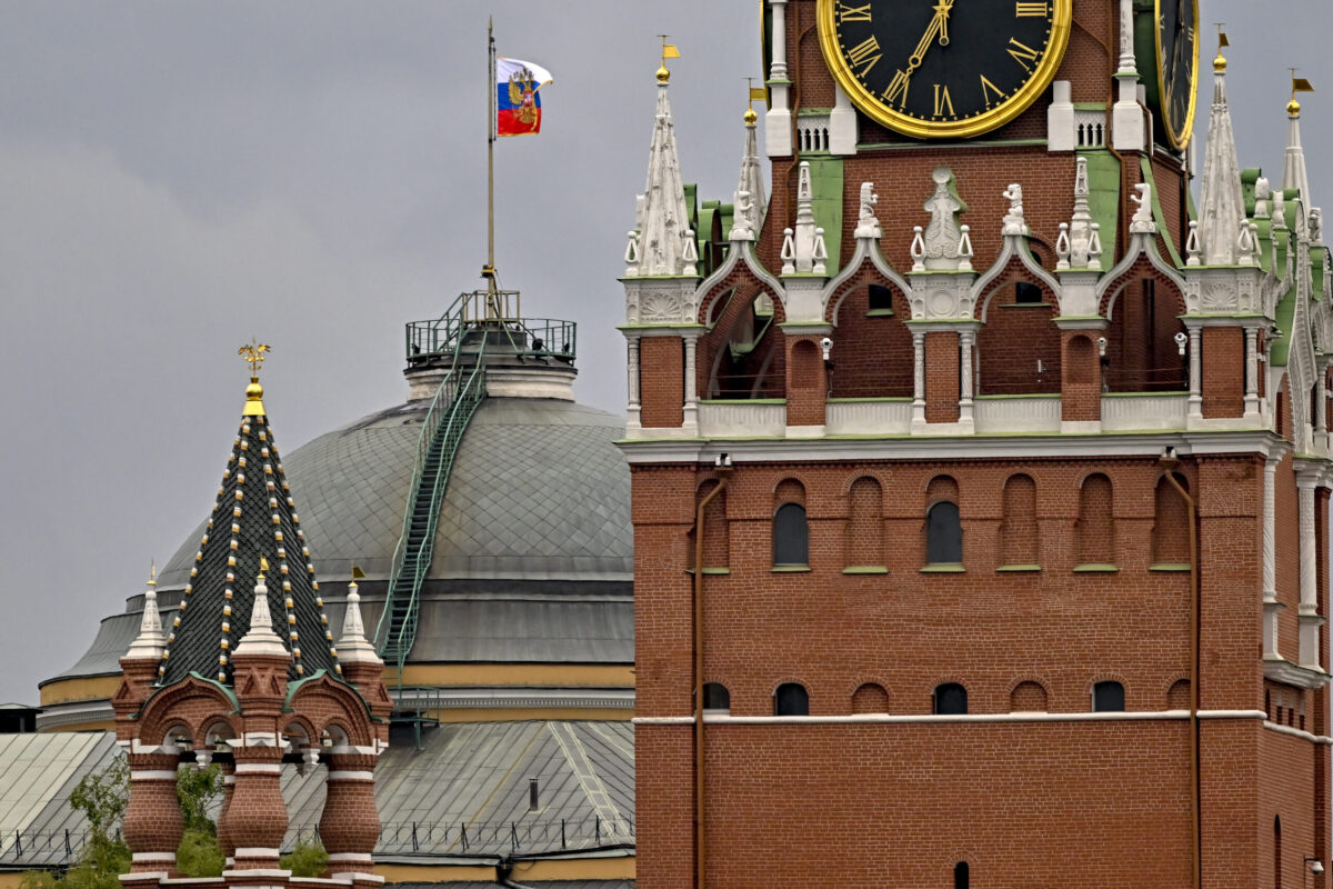 U.S. officials suspect Ukrainians behind Kremlin drone attack.