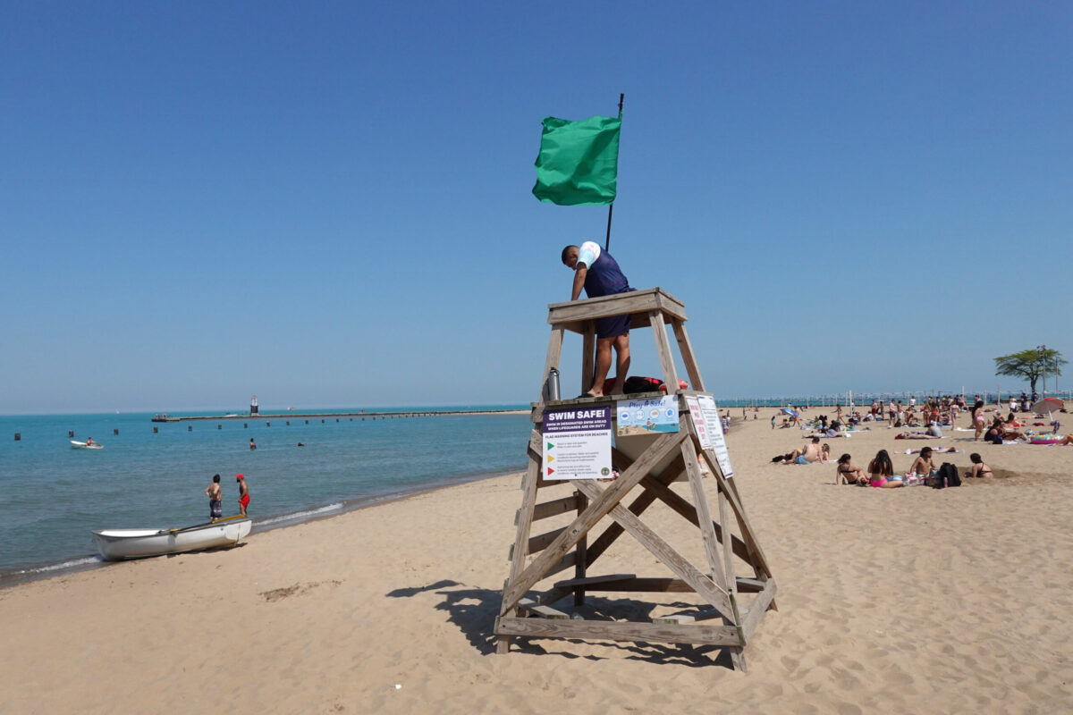 Gunfire Forces Popular Chicago Beach To Close Hours After Opening For Holiday Weekend