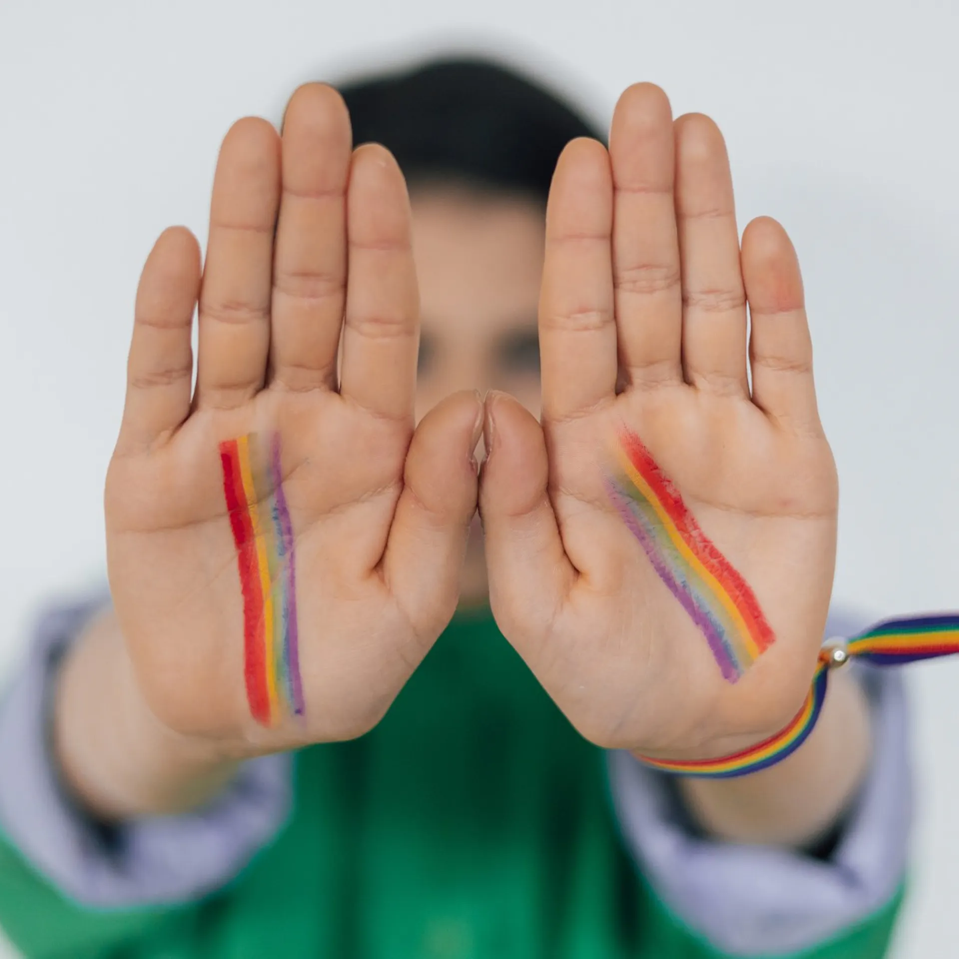‘Am I Gay?’: Google Searches On Sexuality Skyrocket 1,300% In 19 Years, Analysis Finds