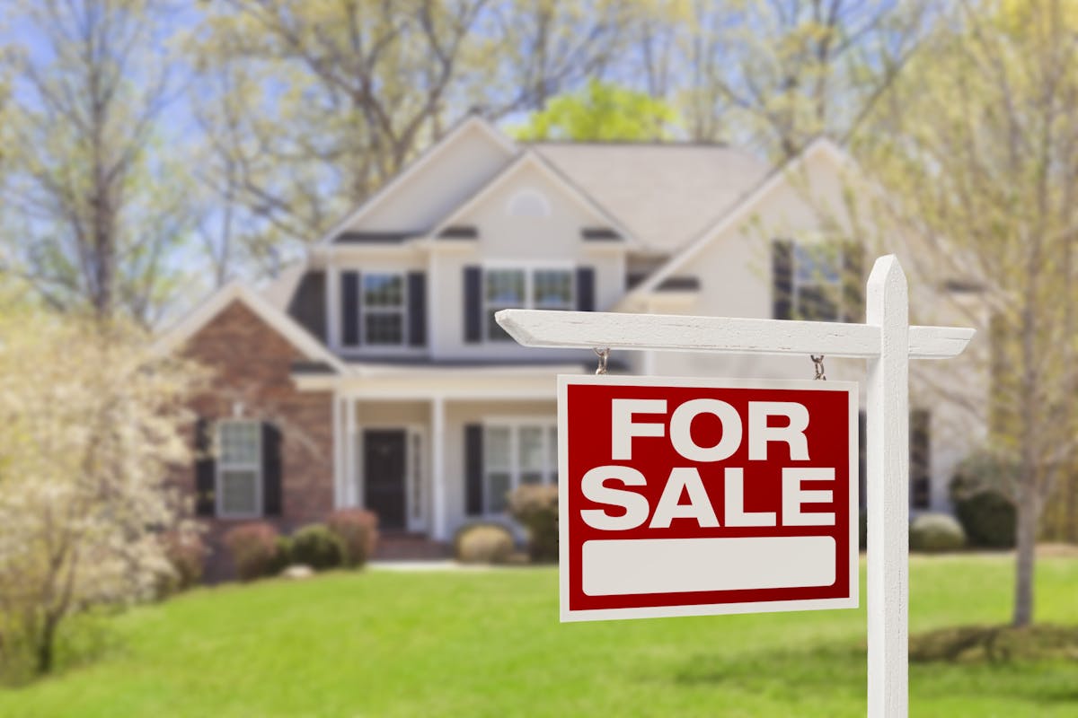 NextImg:Housing Market Stalls As Interest Rates Remain High, Inventory Falls | The Daily Wire