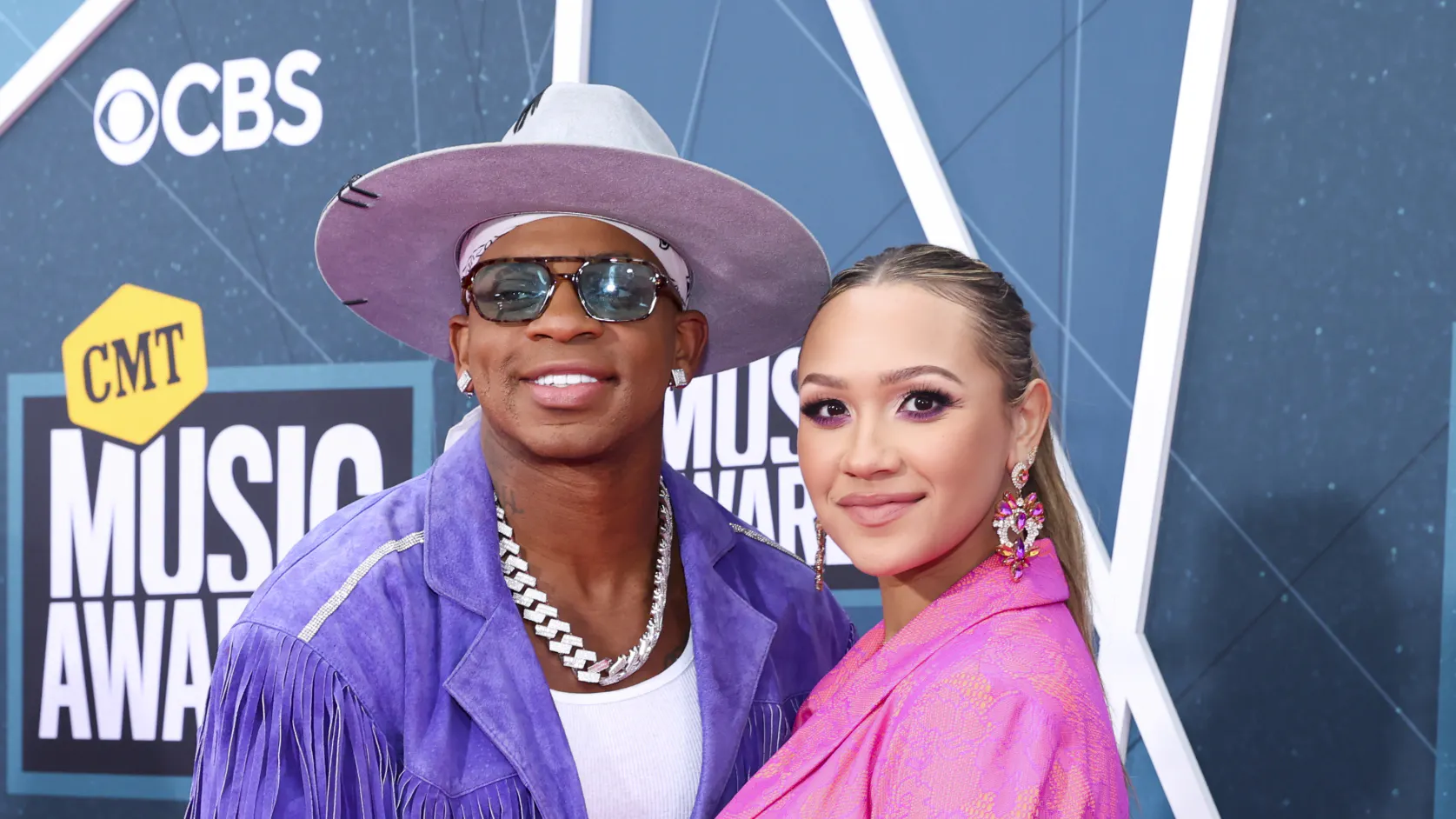 Country Star Jimmie Allen Apologizes For ‘Humiliating’ Estranged Wife With Affair: ‘Poor Example Of A Man And A Father’