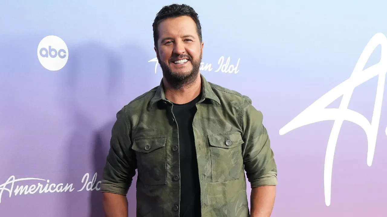‘American Idol’ Judge Luke Bryan Praises Contestant For Not Being ‘Scared’ To Share ‘Your Faith’