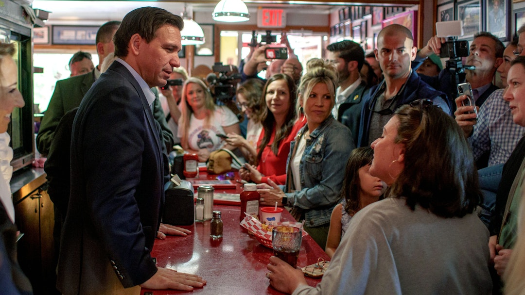 MANCHESTER, NH - MAY, 19: Florida Gov. Ron DeSantis visits a packed Red Arrow Diner, a traditional campaign stop for presidential candidates visiting the surrounding Manchester area, following a policy round table discussion in Bedford, New Hampshire on Friday morning, May 19, 2023.