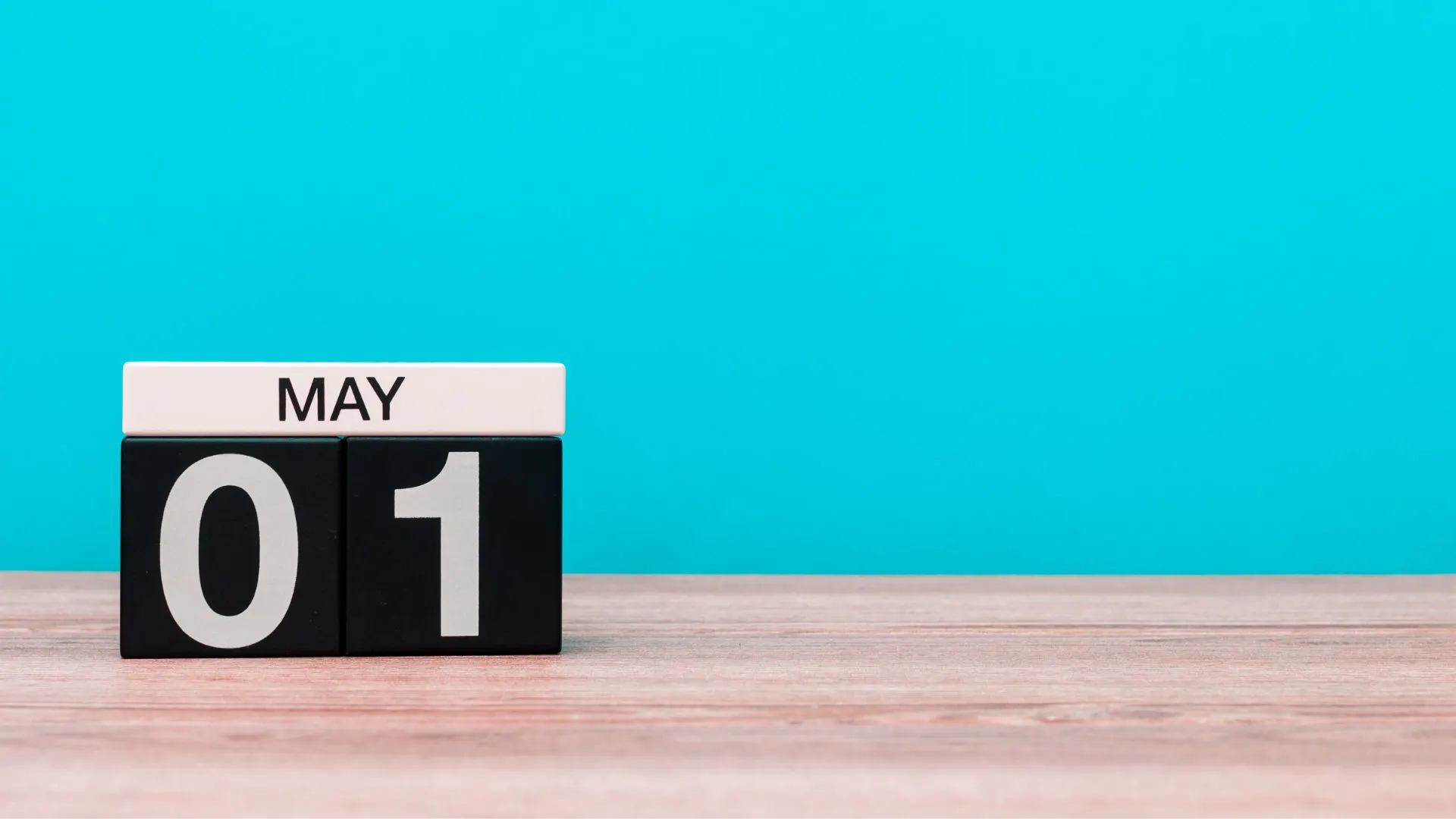 Monday Afternoon Update: Manhunt For Accused Illegal Alien Murderer, Ford To Import SUVs From China, Banking Disaster?