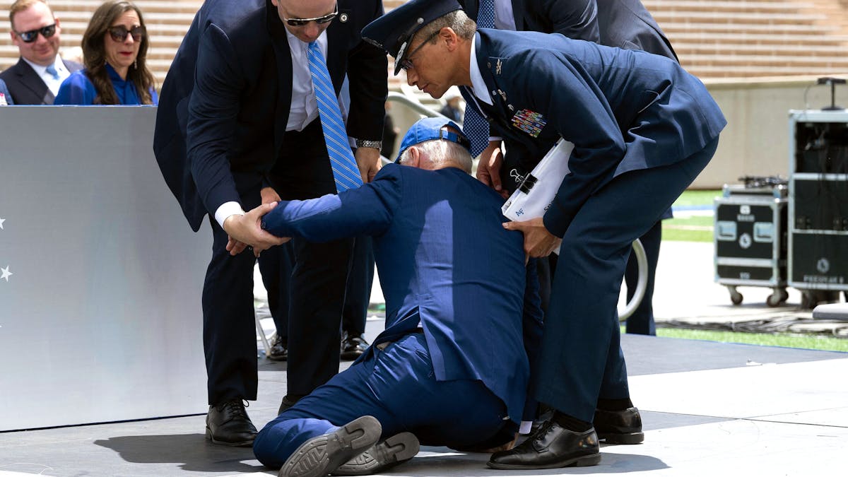 NextImg:Biden Falls On Stage At Air Force Graduation Ceremony