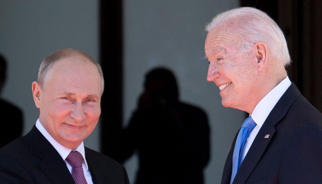 GOP candidate downplays Russia’s takeover of Ukraine as not a major foreign policy concern.