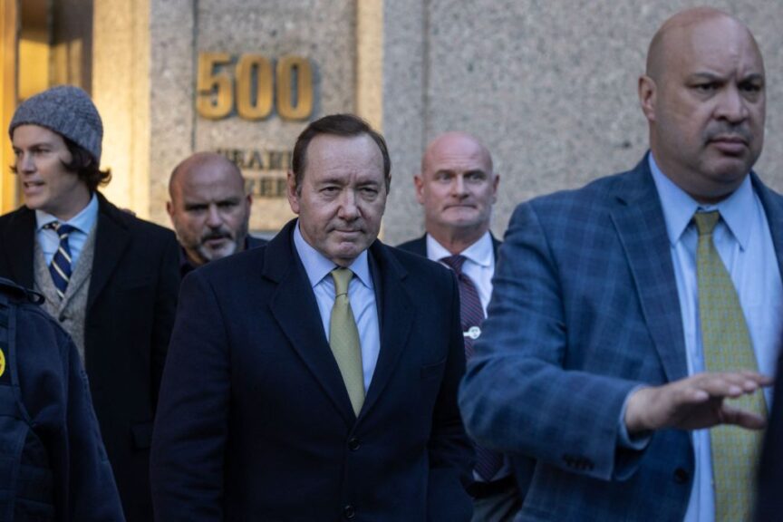 TOPSHOT - US actor Kevin Spacey leaves United Sates District Court for the Southern District of New York on October 20, 2022 in New York City. - A New York court on Octobwer 20, 2022 dismissed a $40 million sexual misconduct lawsuit brought against Kevin Spacey by an actor who claimed the disgraced Hollywood star targeted him when he was 14. (Photo by Yuki IWAMURA / AFP) (Photo by YUKI IWAMURA/AFP via Getty Images)