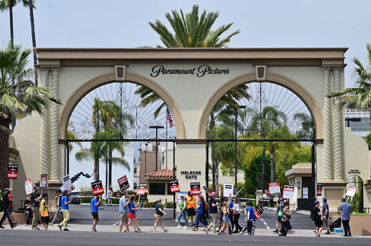 NextImg:‘Unprecedented Gains’ Achieved In Tentative Deal Between Hollywood Directors And Studios