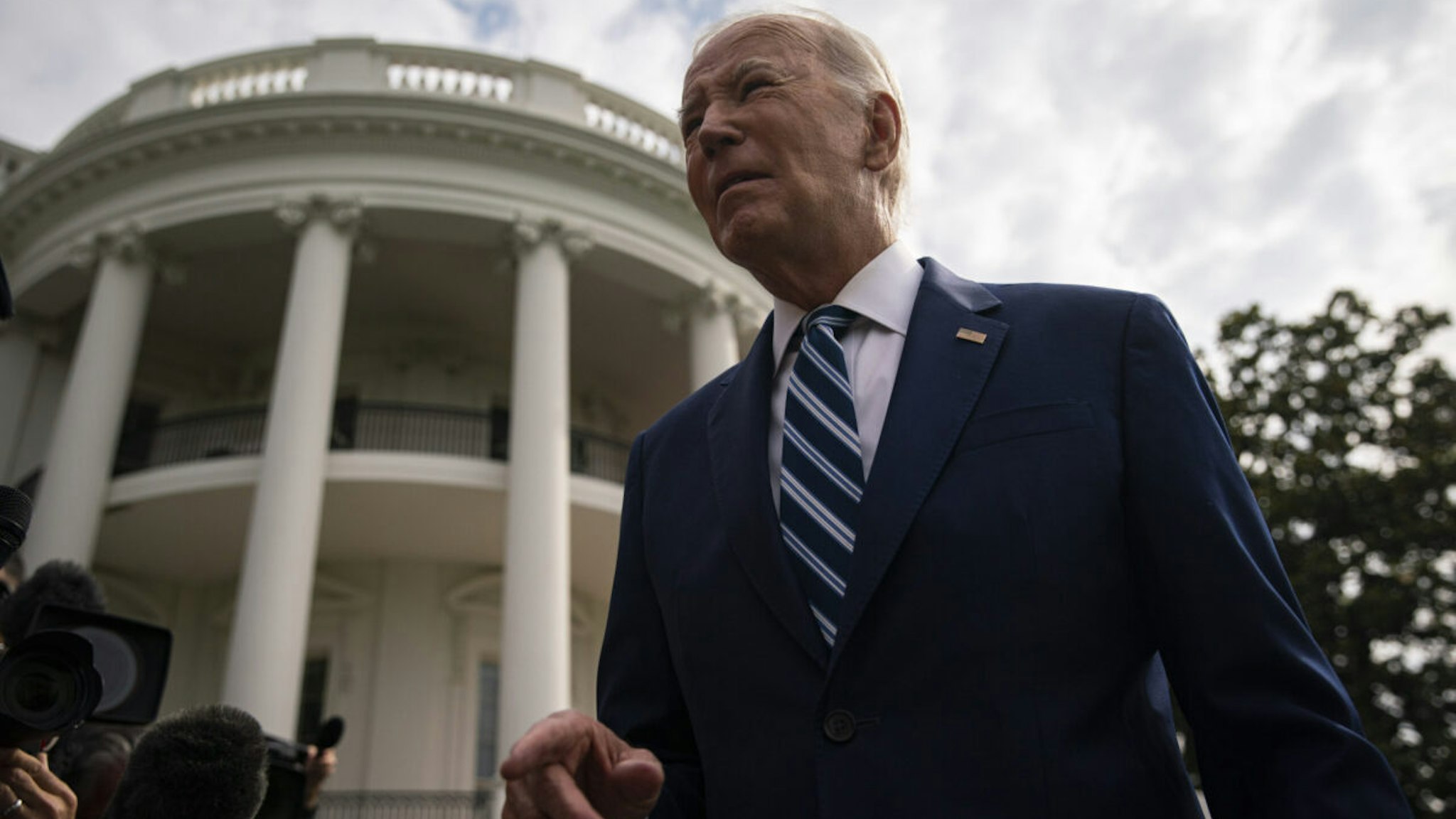 US President Joe Biden speaks to members of the media on the South Lawn of the White House before boarding Marine One in Washington, DC, US, on Wednesday, June 28, 2023.