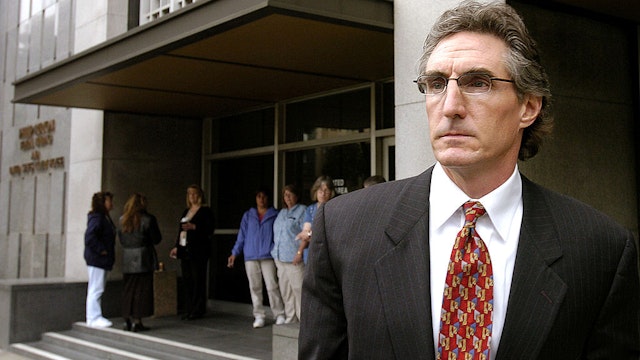 UNITED STATES - JUNE 23: Doug Burgum, senior vice president at Microsoft Corp. responsible for Microsoft Business Solutions, arrives at the San Francisco Federal Courthouse on Wednesday, June 23, 2004 where he is expected to testify in the Oracle/PeopleSoft trial.