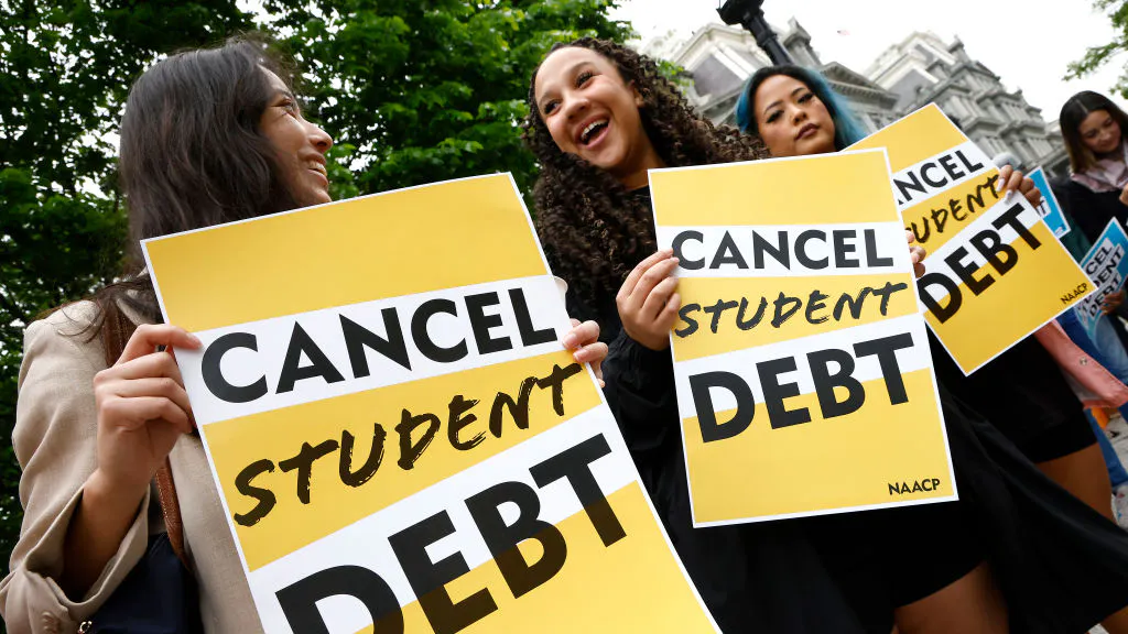 Federal Court Blocks Biden Student Loan Bonanza