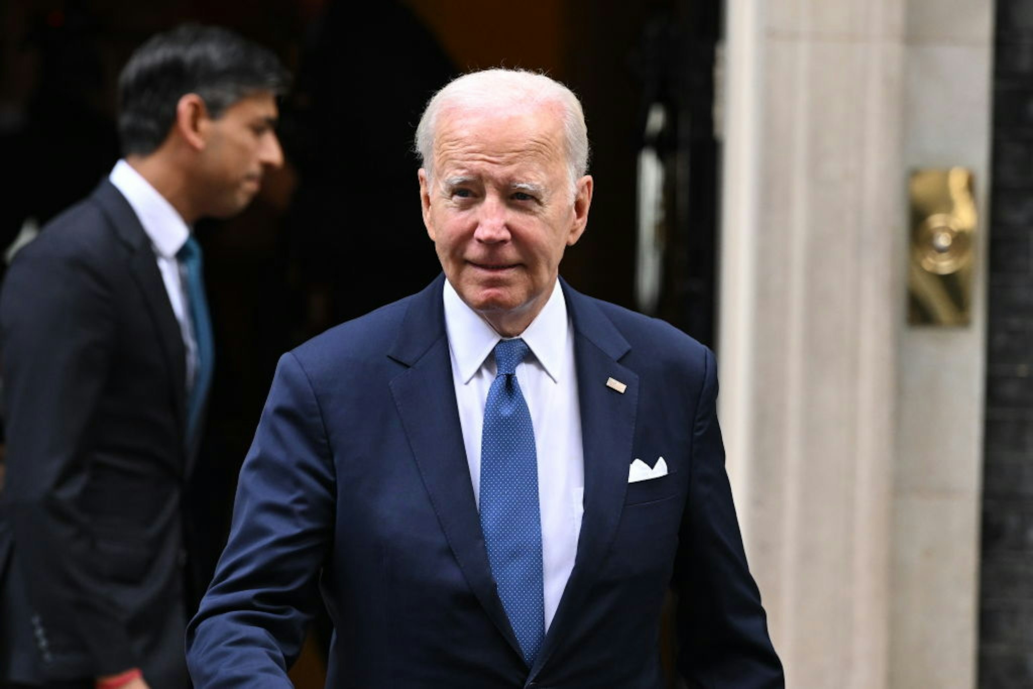 LONDON, ENGLAND - JULY 10: US President Joe Biden leaves 10 Downing Street after meeting with British Prime Minister Rishi Sunak (L) on July 10, 2023 in London, England. The President is visiting the UK to further strengthen the close relationship between the two nations and to discuss climate issues with King Charles at Windsor Castle. (Photo by Leon Neal/Getty Images)