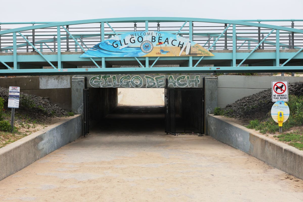 NextImg:Here’s How A Pizza Box And Hair Led Police To The Suspected Gilgo Beach Serial Killer