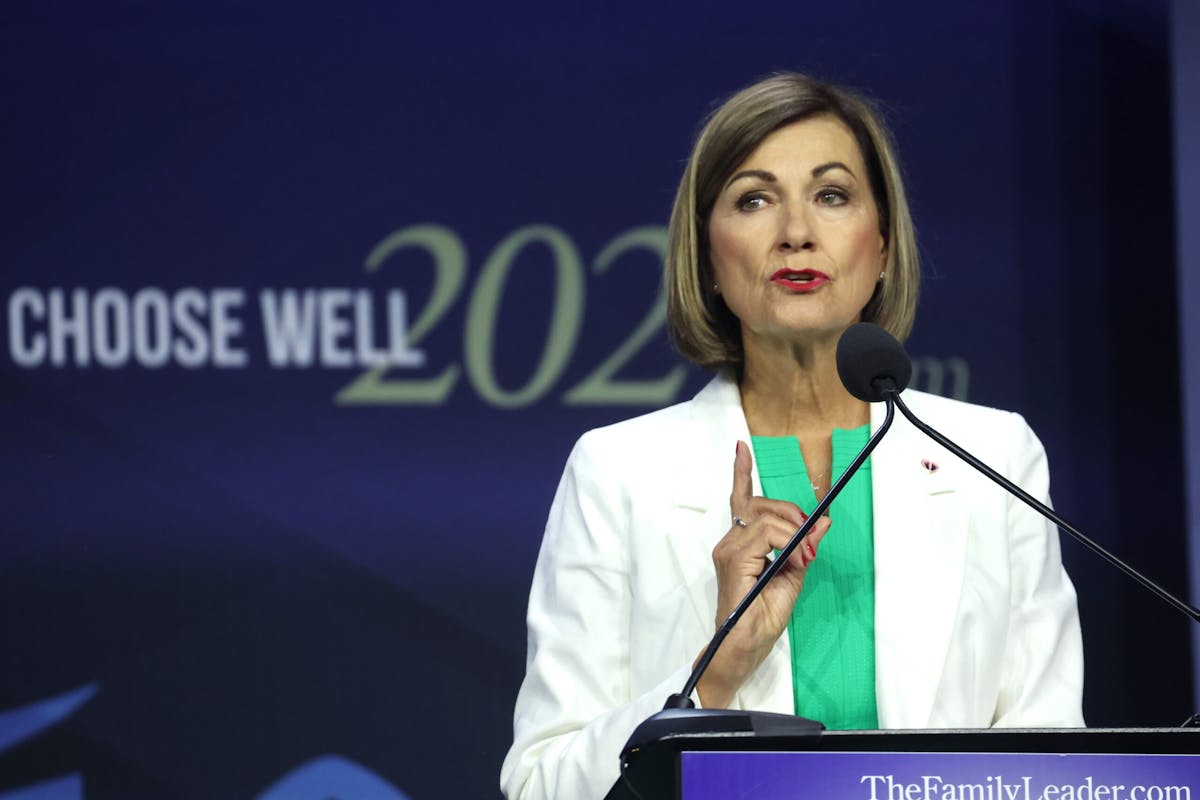 NextImg:Iowa Judge Temporarily Blocks Six-Week Abortion Ban Days After Gov. Reynolds Signed Legislation