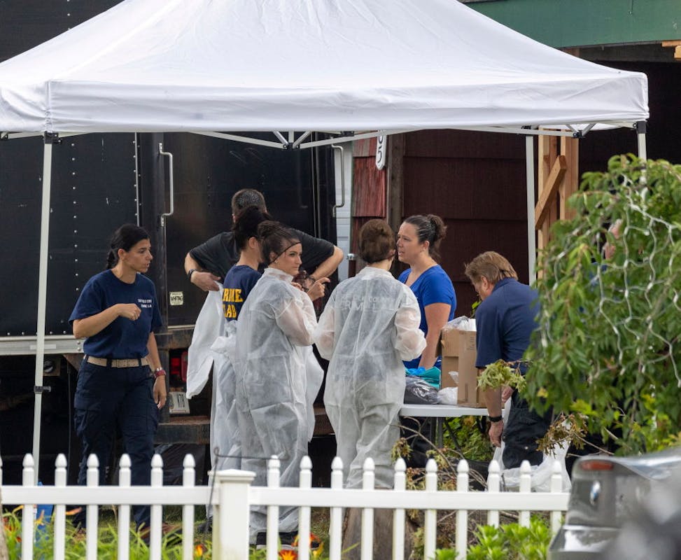 NextImg:Gilgo Beach Serial Killer Suspect May Have Murdered Victims In His Home, Police Investigating: Report