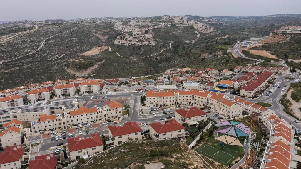 Jewish Population In Judea And Samaria Reaches Half A Million