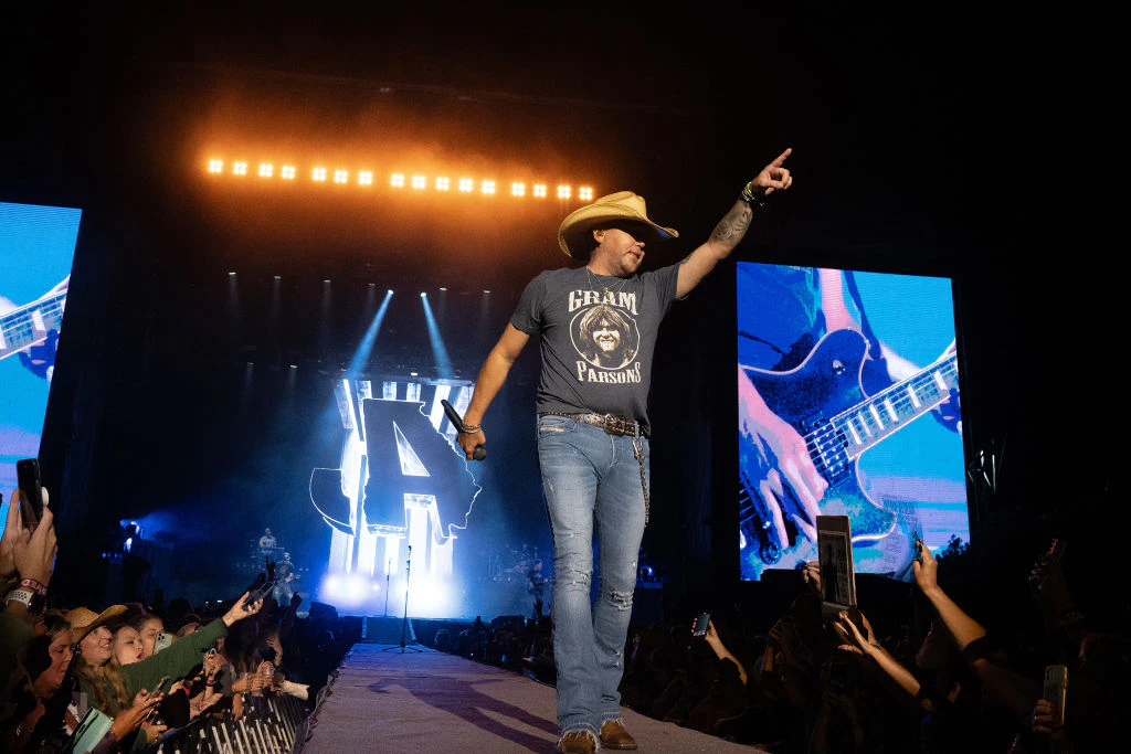 TWIN LAKES, WISCONSIN - JULY 22: Jason Aldean performs onstage at Country Thunder Wisconsin - Day 3 on July 22, 2023 in Twin Lakes, Wisconsin. (Photo by Joshua Applegate/Getty Images)