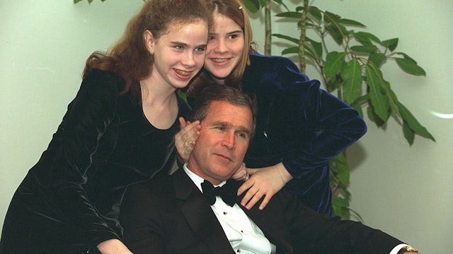 Governor of Texas George W. Bush and his daughters Barbara and Jenna. (Photo by David Woo/Sygma via Getty Images)
