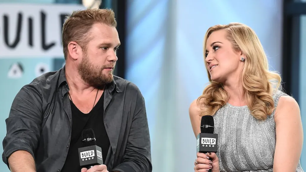 Country Star Gives First Statement After Husband’s Suicide Last February