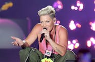 Pink Denies Displaying Israeli Flags At Concert Only Supports The 