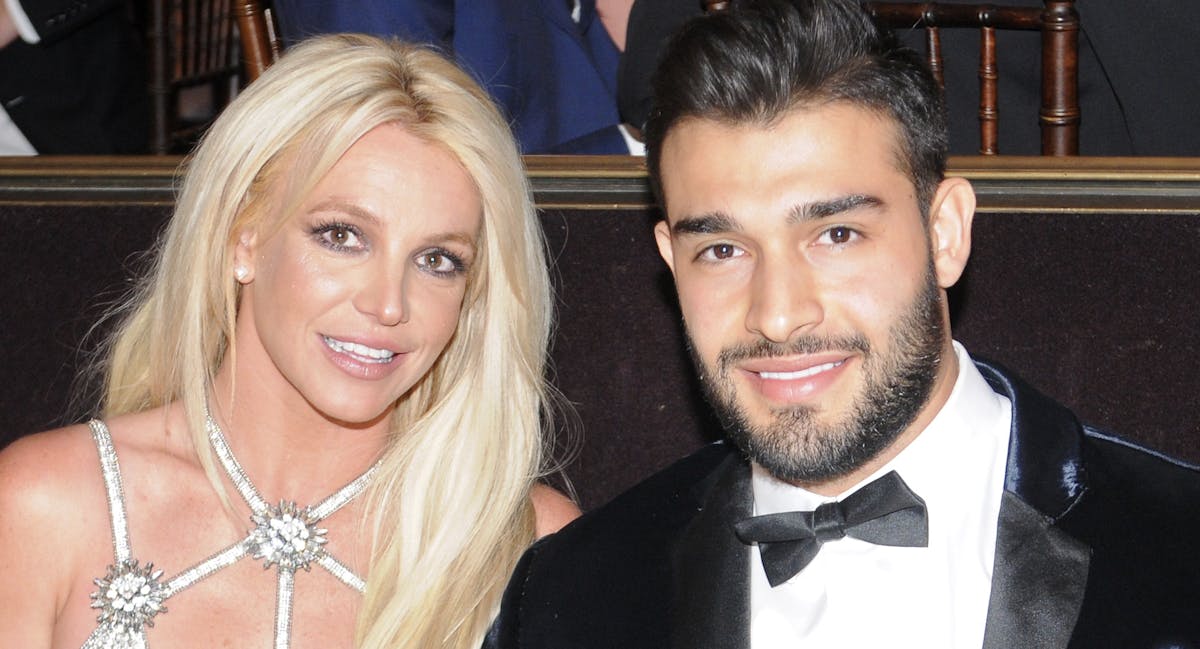 Sam Asghari Allegedly ‘Threatening’ To Release ‘Embarrassing’ Info About Britney Spears Unless Prenup Renegotiated: Report 