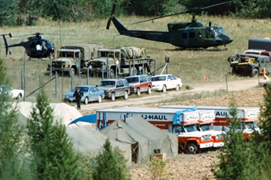 Hundreds of federal agents converge on Ruby Ridge during the standoff in August 1992. (File / The Spokesman-Review)