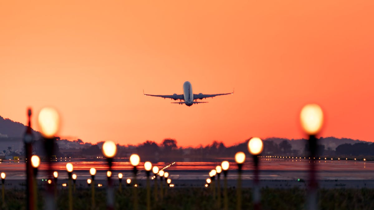 NextImg:Airport Workers Backed By Major Labor Union Protest At LAX To Combat ‘Environmental Racism’