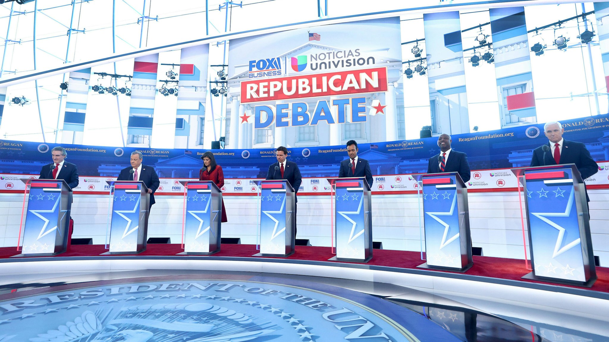 SIMI VALLEY, CALIFORNIA - SEPTEMBER 27: Republican presidential candidates (L-R), North Dakota Gov. Doug Burgum, former New Jersey Gov. Chris Christie, former U.N. Ambassador Nikki Haley, Florida Gov. Ron DeSantis, Vivek Ramaswamy, U.S. Sen. Tim Scott (R-SC) and former U.S. Vice President Mike Pence are introduced during the FOX Business Republican Primary Debate at the Ronald Reagan Presidential Library on September 27, 2023 in Simi Valley, California. Seven presidential hopefuls squared off in the second Republican primary debate as former U.S. President Donald Trump, currently facing indictments in four locations, declined again to participate.