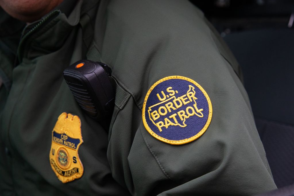 Migrant Allegedly Bloodies Border Patrol Agent with ‘RAT’ on Forehead