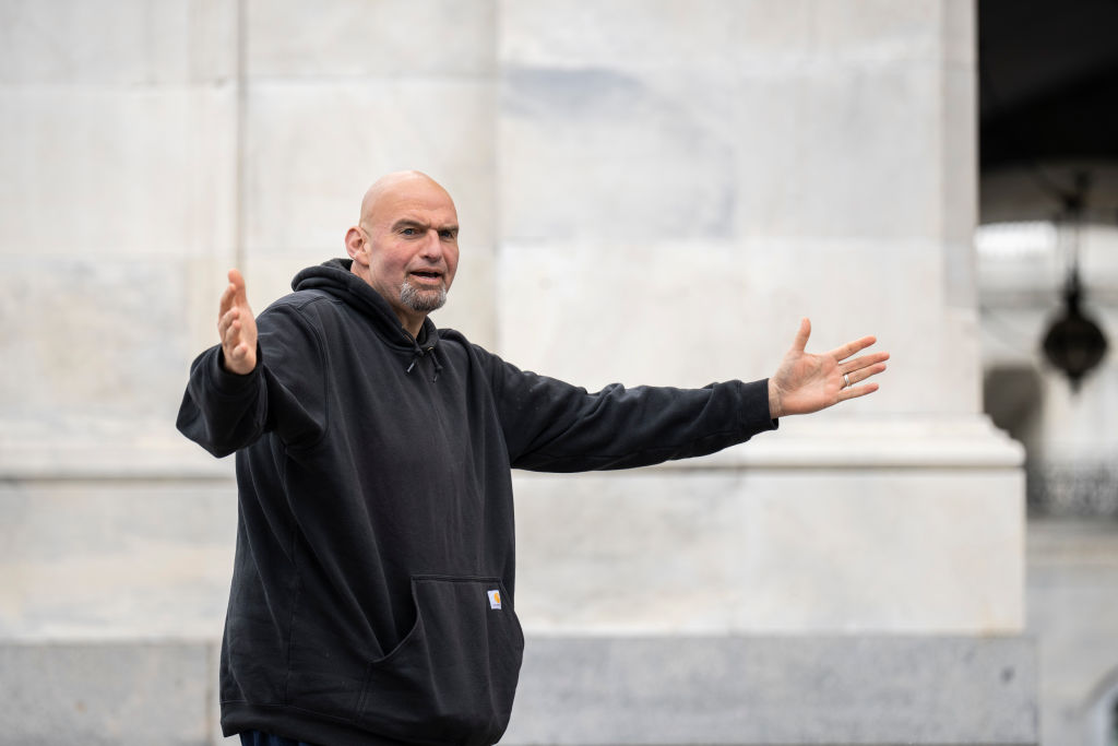 Fetterman ridiculed for gifting Comer on Impeachment Day; should send him pants.