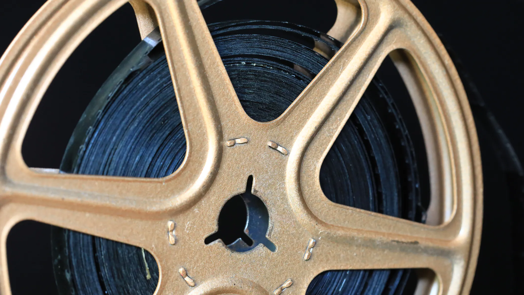 Rotten Tomatoes Manipulated By PR Firm Paying Critics: Report