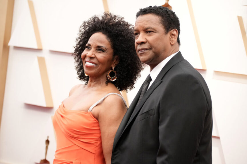 HOLLYWOOD, CALIFORNIA - MARCH 27: (L-R) Pauletta Washington and Denzel Washington attend the 94th Annual Academy Awards at Hollywood and Highland on March 27, 2022 in Hollywood, California. (Photo by Jeff Kravitz/FilmMagic)