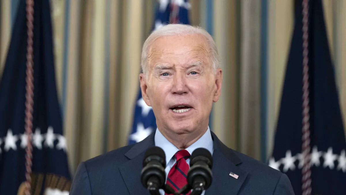 Pollsters See 2024 Weakness For Biden Among Non-White Voters