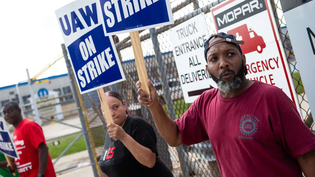 Autoworkers Strike Expands Ahead Of Expected Appearances From Trump, Biden