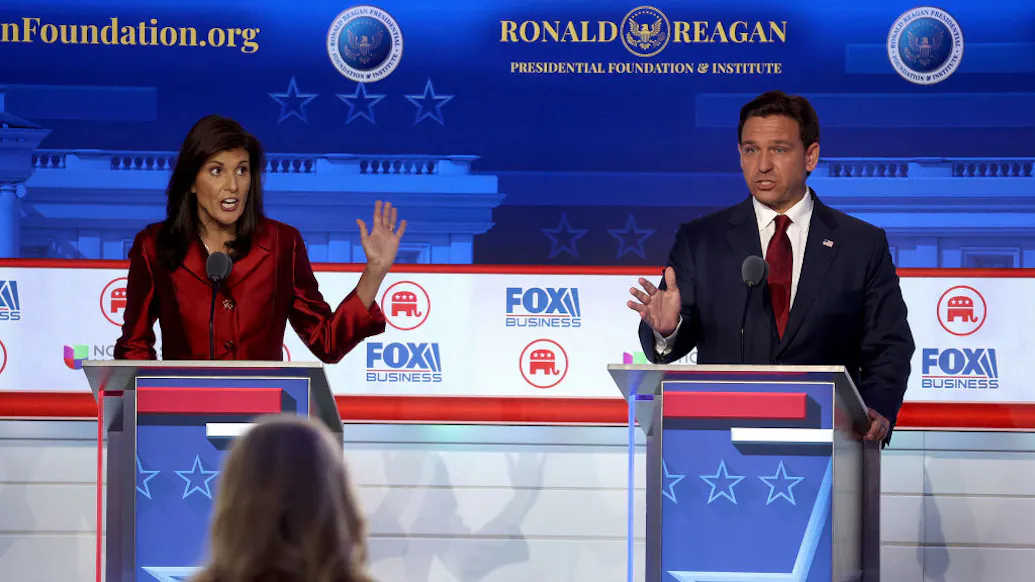 Vast Majority Of Iowa, N.H. GOP Voters Open To Someone Other Than Trump: CBS Poll